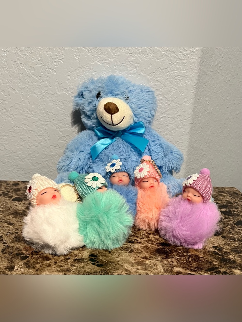RESELLER Bundle Teddy Bear & 5 Colorful Sleeping Baby Dolls Keychains NWOT